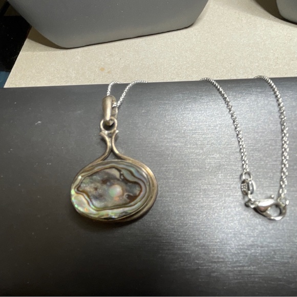 Vintage abalone shell 925 sterling silver large pendant with Mini forming pearl - Picture 6 of 9